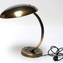 Christian Dell. Kaiser bordlampe af patineret messing, model 6751