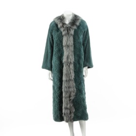 6859 - Copenhagen Fur. Coat of mink and fox. str. 40