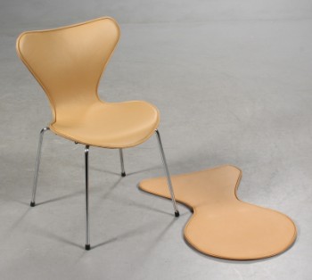 Læderovertræk til Arne Jacobsen 7er stole. Sæt på to stk. beige premium læder (2)