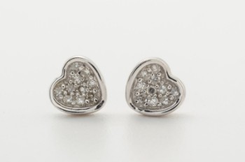 Par hjerteørestikker med diamanter, 14 kt. hvidguld