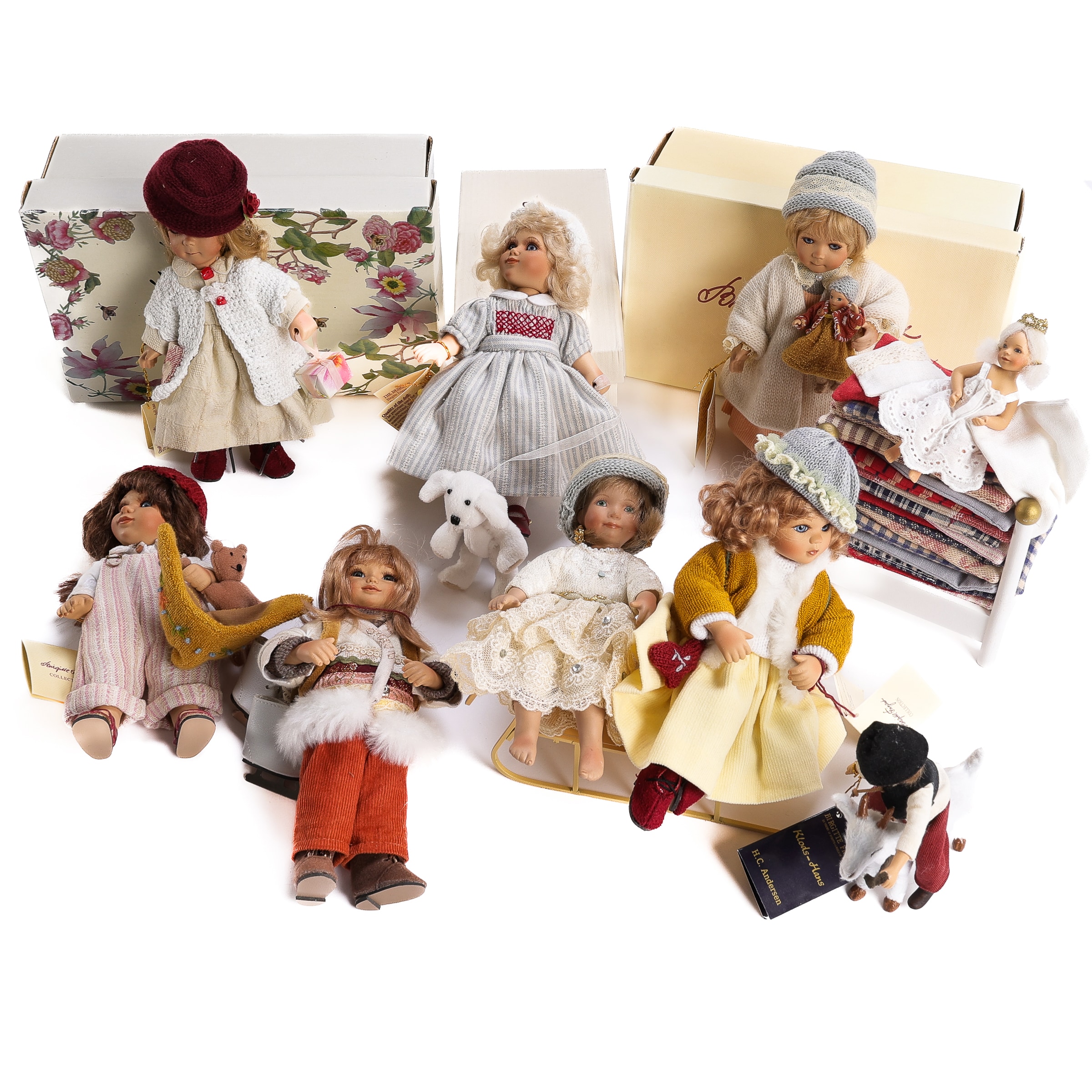 A collection of small Birgitte Frigast dolls (9) | Lauritz.com
