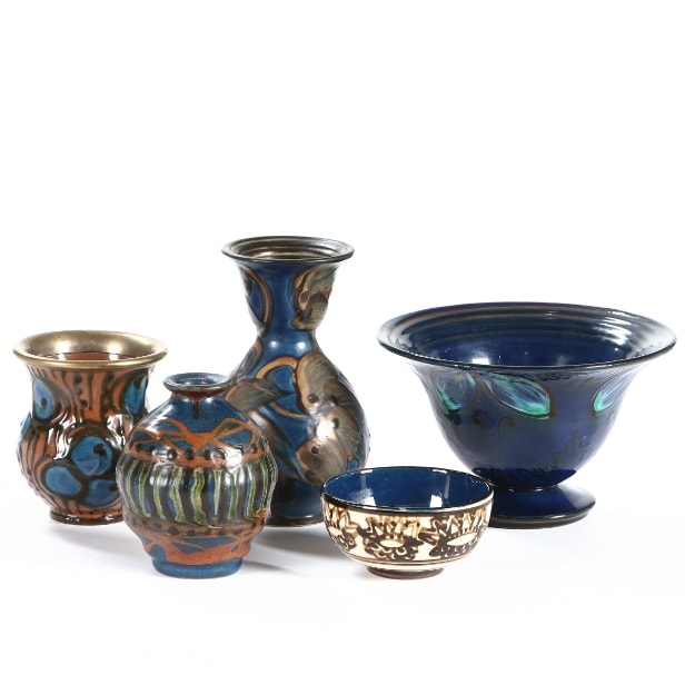 H.A. Kähler. Five vases and bowls. (5)