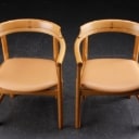 Hans J. Wegner. Stole af eg, model PP-62. (2)