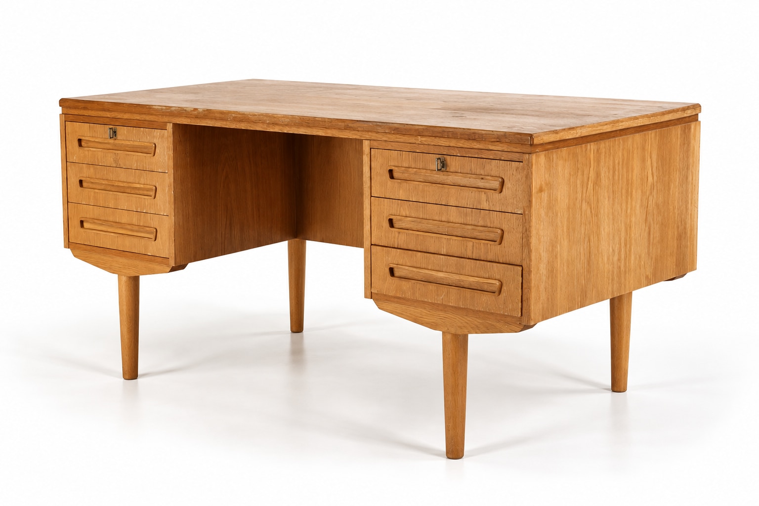 J. Svenstrup for AP Møbler. Freestanding desk, oak