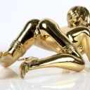 Robbi Jones: Erotisk skulptur model Madonna, poleret messing.