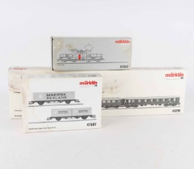 Märklin 37332+43290+47687 Digital HO: Electric locomotive Series BB 3600, Merkur Long Distance Passenger and 2 Flat Cars for containers (3)