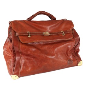 Weekend bag in cognac-coloured leather, L. 50 cm.