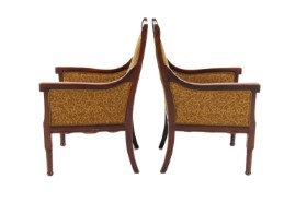 Beautiful work. Pair of armchairs, 1910-20s, mahogany (2)