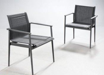 Henrik Pedersen. Par havestole / stabelstole, model 180 Stacking Chair (2)