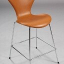 Arne Jacobsen. 7'er barstol, model 3187, nybetrukket
