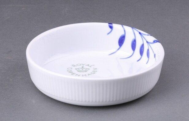 Royal Copenhagen. Ildfast Mega mussel fad nr. 590