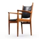 Hans J. Wegner for Johannes Hansen. Armstol af teak, model 'JH-513'