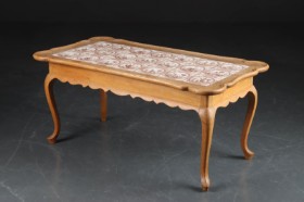 Rectangular oak coffee table with tiles