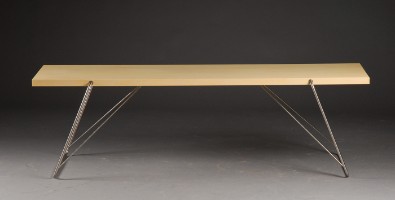 Rasmus Kjær. Sofabord model af oliebehandlet og rustfrit stål - Lauritz.com