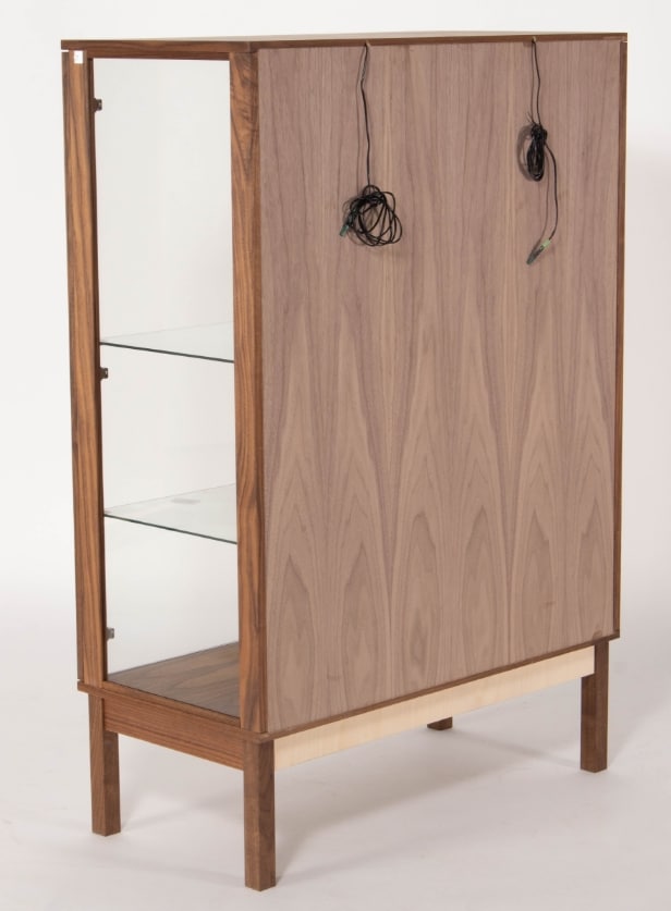 437. Klim Furniture. Vitrineskab af olieret valnød, model V302