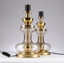 Kaiser. Et par bordlamper af messing og glas fra 70'erne (2)