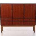 Skænk / dækketøjsskab af teak og eg, 1950-60'erne
