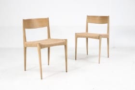 Poul Cadovius for dk3. Par stole af sæbebehandlet eg, model Pia Chair (2)