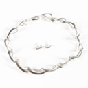 Georg Jensen. 'Infinity' necklace & earrings made of sterling. (2)