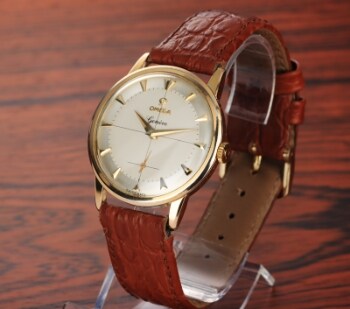 Omega Genéve. Vintage herreur i forgyldt stål med pie-pan skive, ca. 1960