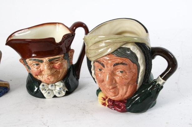 Royal Doulton mm.: Samling Toby Jugs af fajance (5)