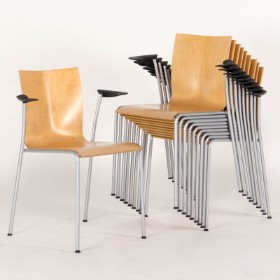 Erik Magnussen. Chairik Chair armstole (10)