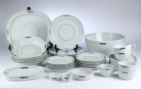 Gertrud Vasegaard for Royal Copenhagen. 'Gemini' dinnerware (40)