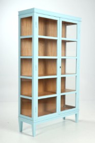 Double-lid display case with doors, light blue