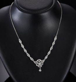 Diamantcollier i 18 kt. hvidguld, 0.30 ct.