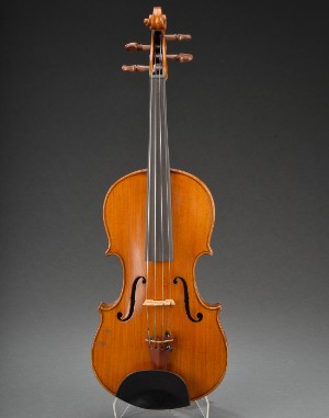 F. dansk bygget violin Barnebys