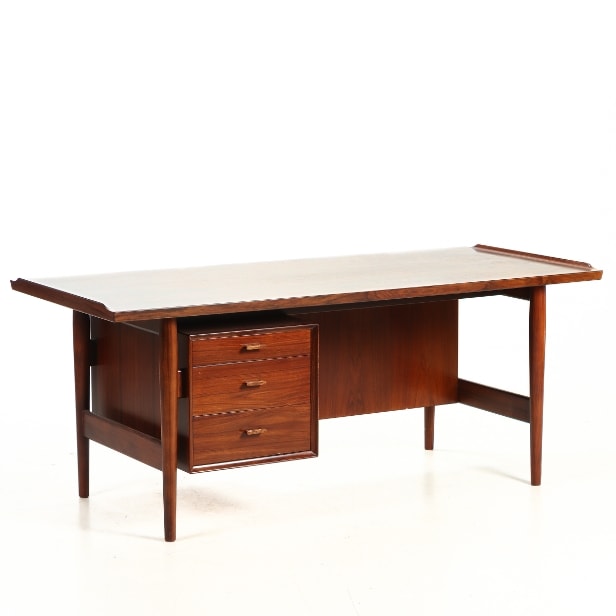 Arne Vodder: Freestanding desk in rosewood