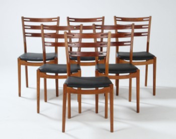 Farstrup. Seks spisebordsstole, nybetrukket (6)