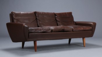 Georg Thams. Tre-pers. sofa, brun læder.
