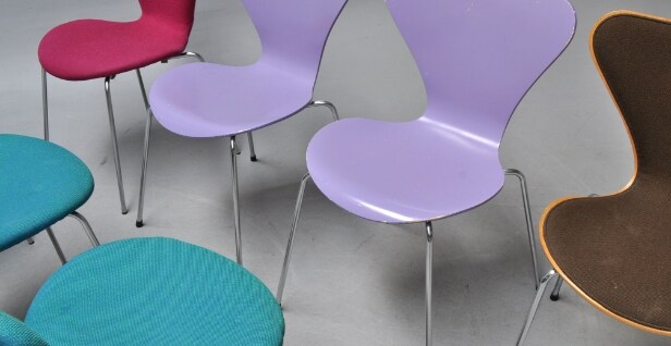 Arne Jacobsen. Syv stole. 7'eren, model 3107 for Fritz Hansen (7) 
