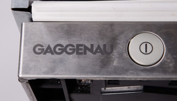 Boffi Køkken med Corian plade og Gaggenau hvidevarer