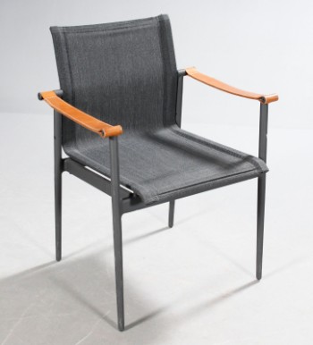 Henrik Pedersen for Gloster. Armstol / havestol model 180 stacking chair