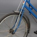 Budcykel med lad.
