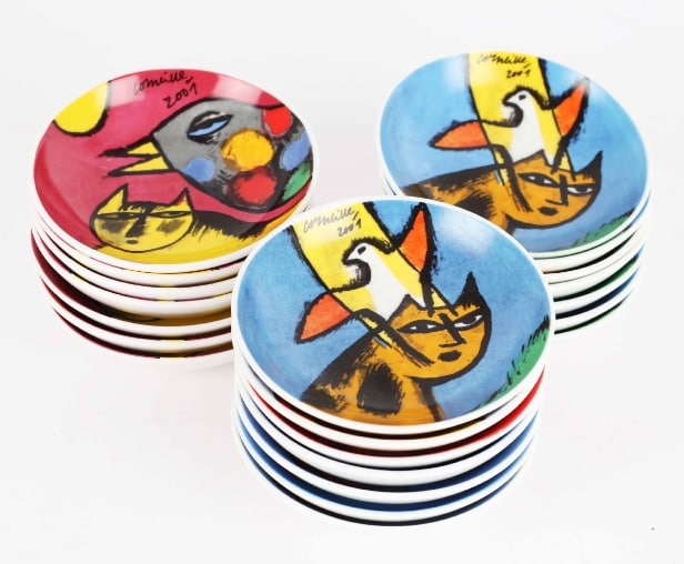 Collection Corneille bowls from 2001. (21)