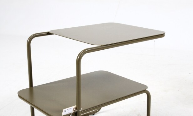 165 Ferm Living. Planter and side table (2)