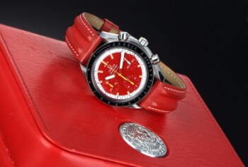 Omega Speedmaster Reduced 39 mm.. Herreur i stål med rød skive, ca. 1995.
