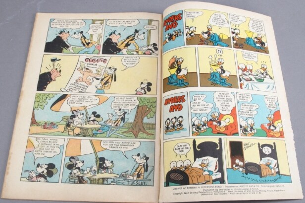 Walt Disney's Anders And & Co. Nr. 2, 3, 4 fra årgang 2 1950 samt Nr. 8, 9, 10, 11, 11B og 12. 2. årgang, 1950 (9)