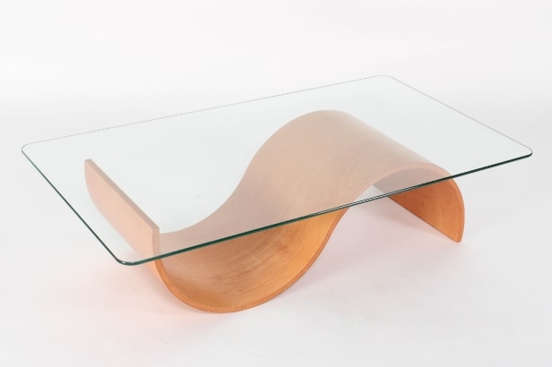 Hjellegjerde. Sofabord model 'Wave'