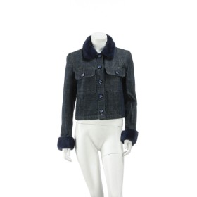 6850 - 2nd day for Kopenhagen Fur. Denim jacket with mink details. str. 36