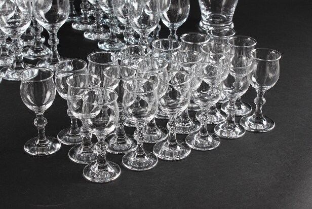 Holmegaard. Ideelle glasbesætning (52)