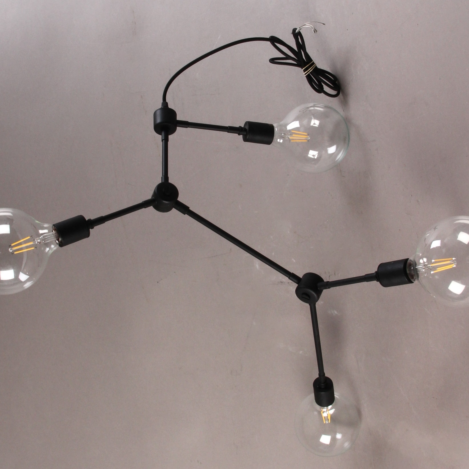 Søren Rose Studio for Menu. Pendel. Model Franklin Chandelier | Lauritz.com