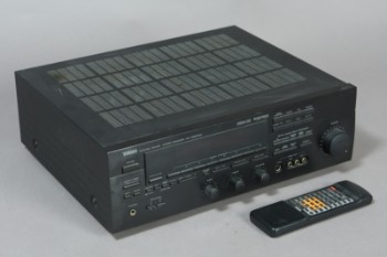 Yamaha Stereo receiver RX-V59ORDS samt betjening