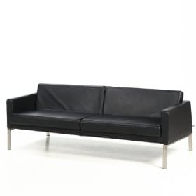 N. Eilersen. Tre pers sofa, model CFM06, sort læder.