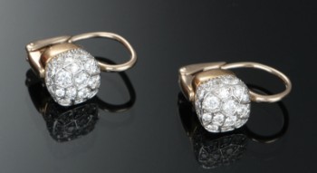 Pomellato. Nudo Solitaire. Diamant øreringe, 18 kt guld/ hvidguld, 1.70 ct. Orig. smykkeæske. (2)