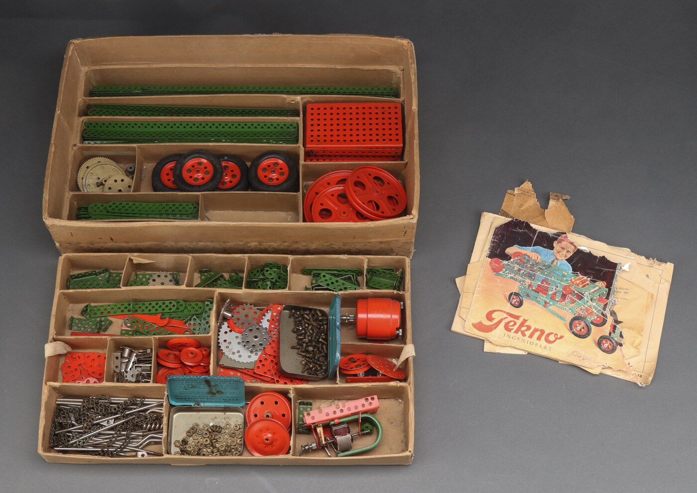 TEKNO ORIGINALE ARKIV visual data 6