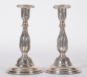 Danish silversmith. A pair of low silver candlesticks (2)